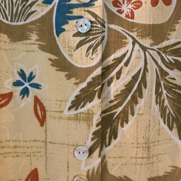 Tommy Bahama women's New light yellow Silk top Size XL 16 - Picture 7 of 8